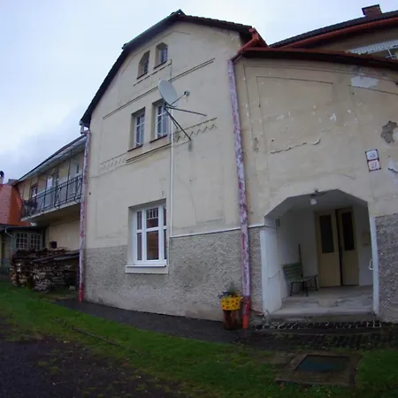 Apartman Tri Klenby Kremnica Exterior photo