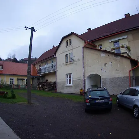 Apartman Tri Klenby Kremnica Exterior photo